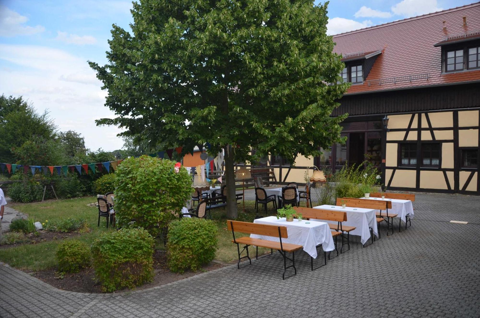 Lavendelhof Die Idyllische Landpension Crimmitschau Exterior foto